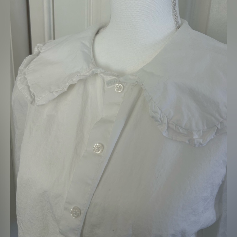 White Ruffle Collar Button-Up - Picture 2 of 5